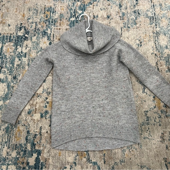 🌿🍁🌱Ann Taylor Loft Cowl Neck Gray Sweater - XSP Petites - Picture 7 of 14